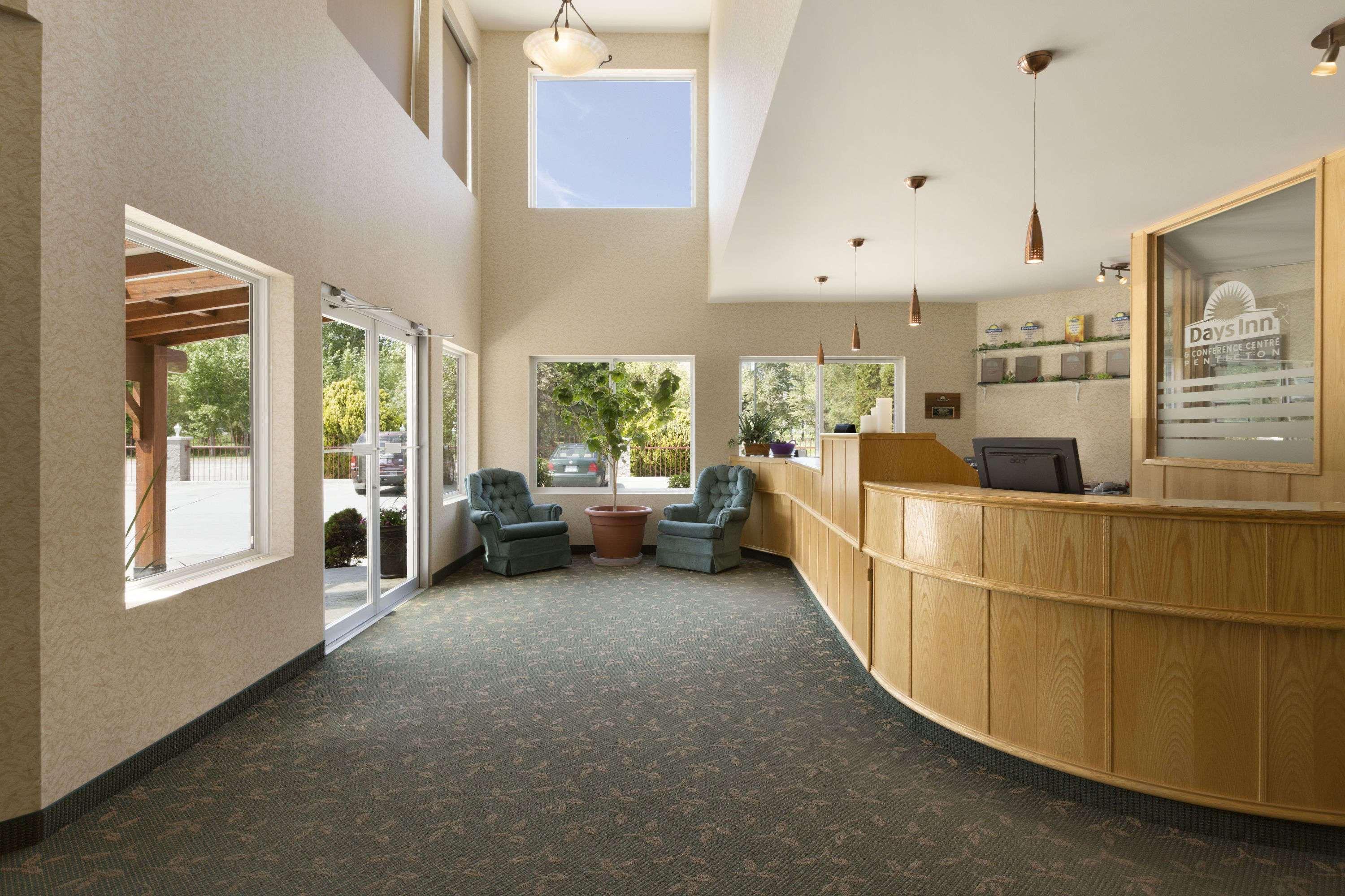 Days Inn By Wyndham Penticton Conference Centre Dış mekan fotoğraf