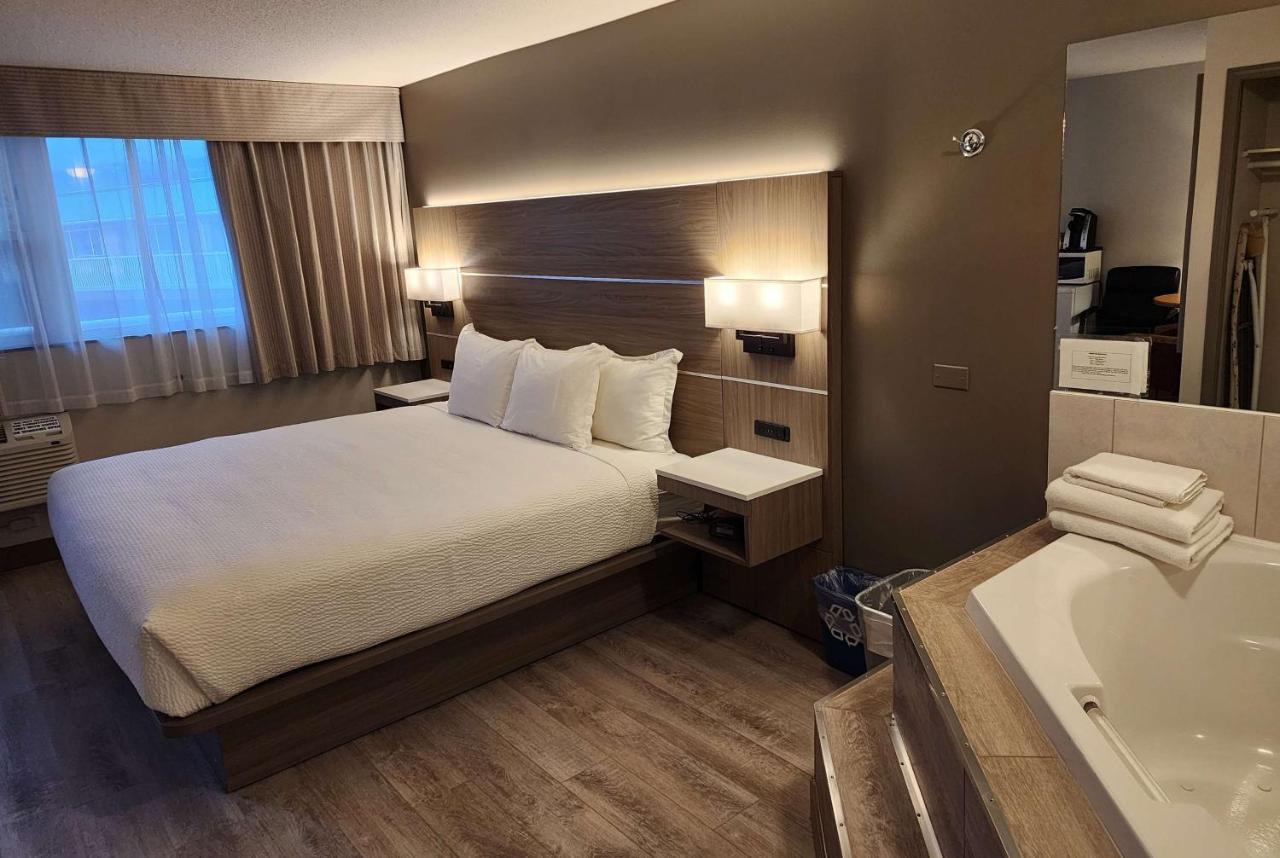 Days Inn By Wyndham Penticton Conference Centre Dış mekan fotoğraf