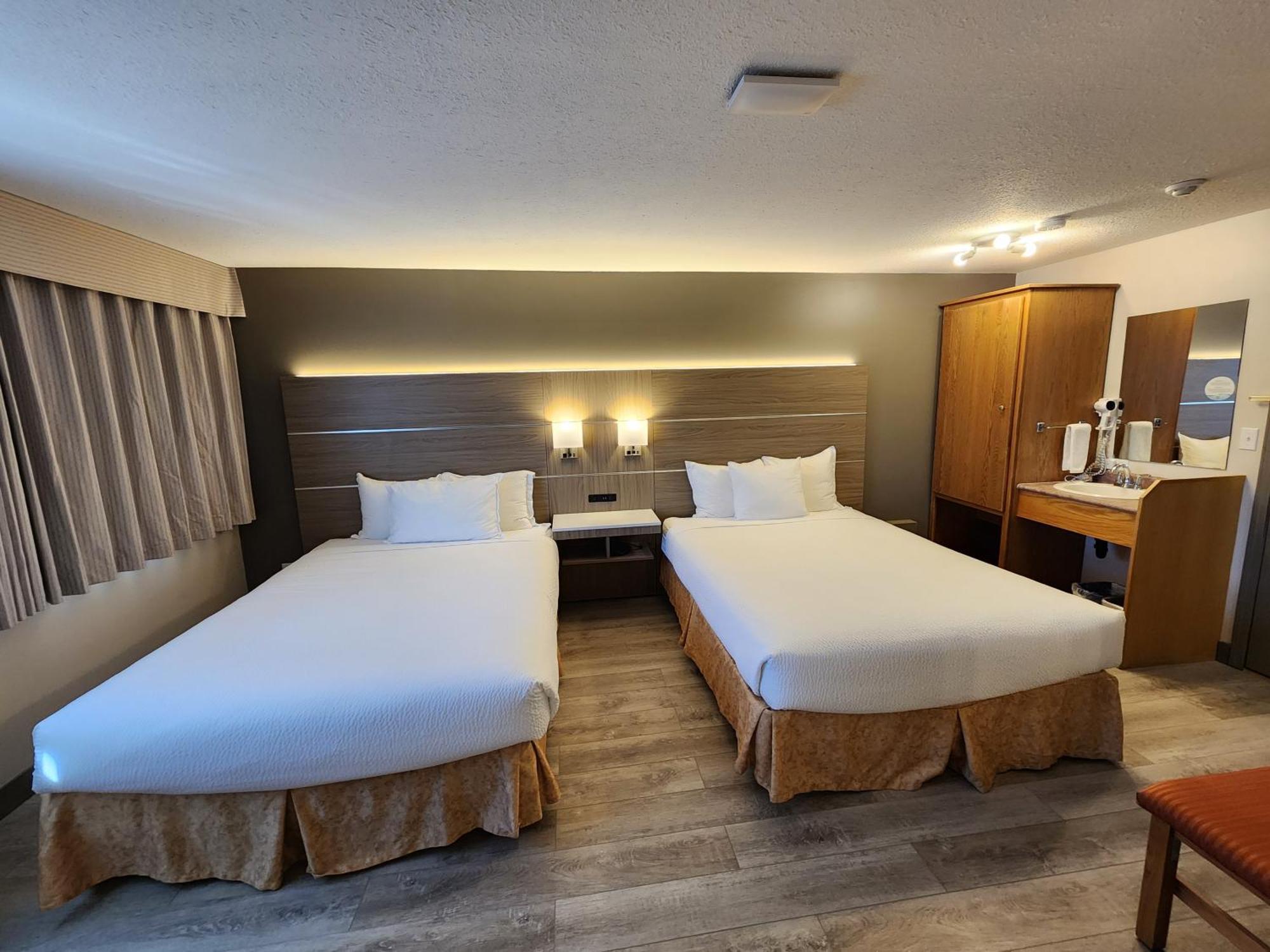 Days Inn By Wyndham Penticton Conference Centre Dış mekan fotoğraf